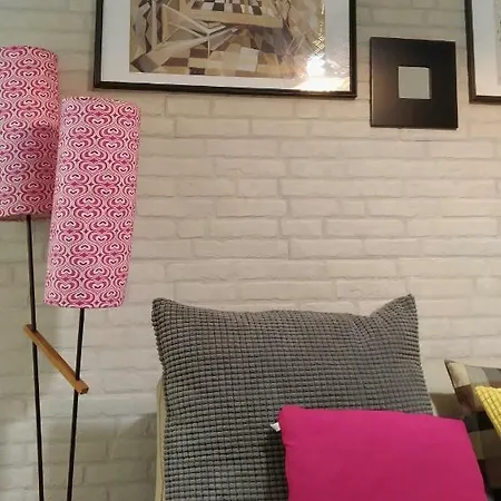 Apartment Vintage In Anjos, Central Lisbon